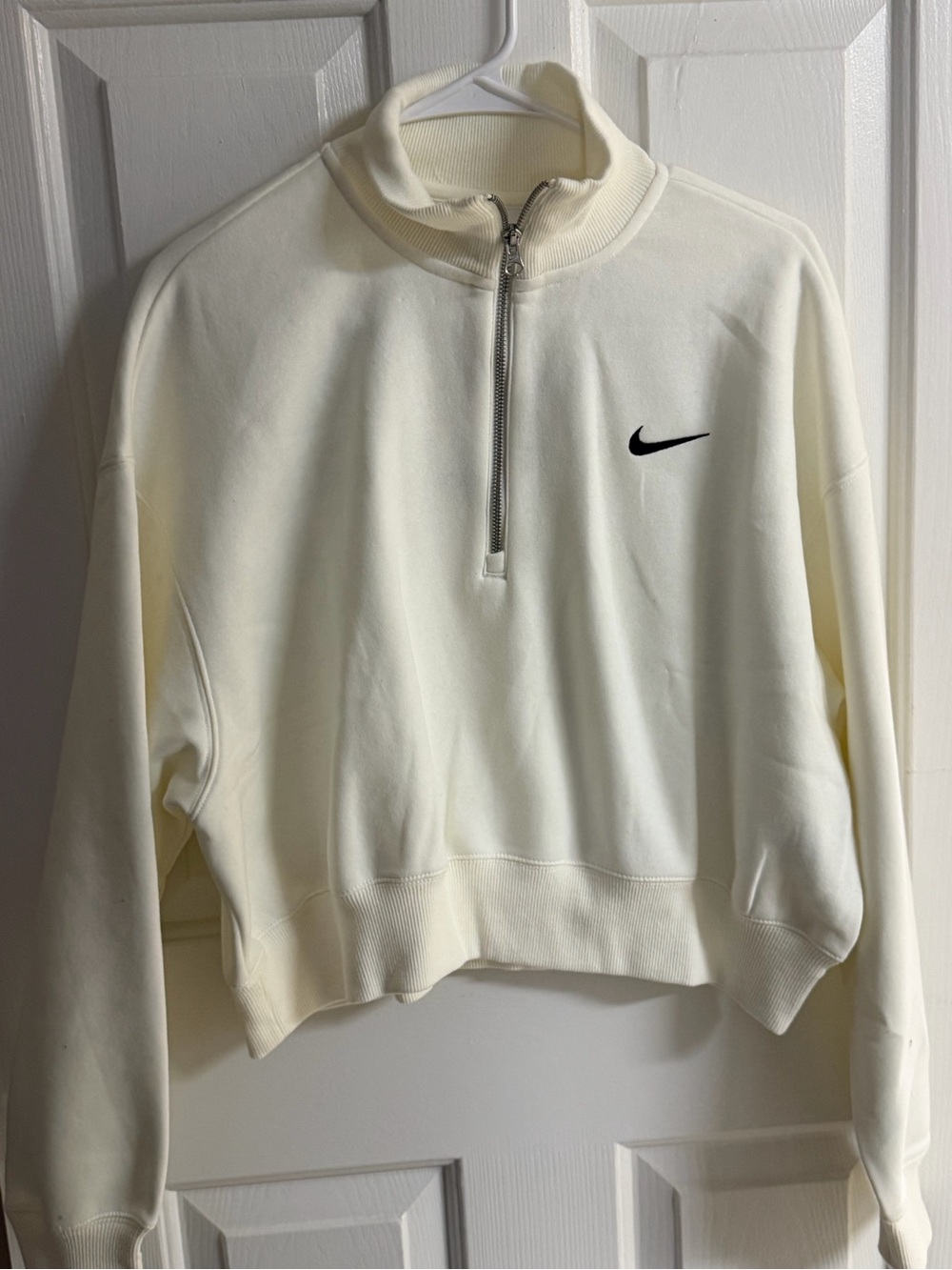 Nike Women’s Cream Crop Quarter-Zip Pullover